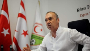 KTFF Başkanı Hasan Sertoğlu basın toplantısı düzenliyor