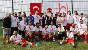 Londra Yeniboğaziçi geliyor