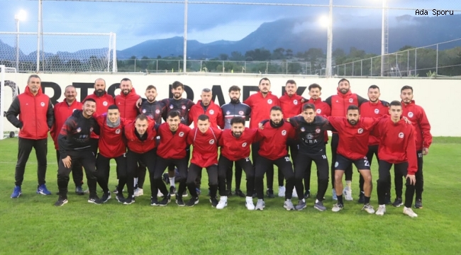 PERA LARNAKA GENÇLER BİRLİĞİ KAMPI TAMAMLADI