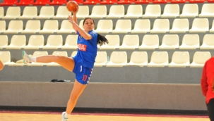 UKÜ ve Miracle Esentepe finalde