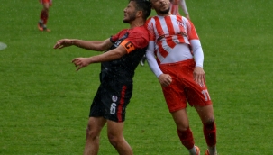 Girne Halk Evi Tahir'le güldü:1-0