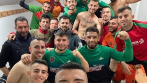 Mormenekşe Yalova'yı eli boş gönderdi:4-2
