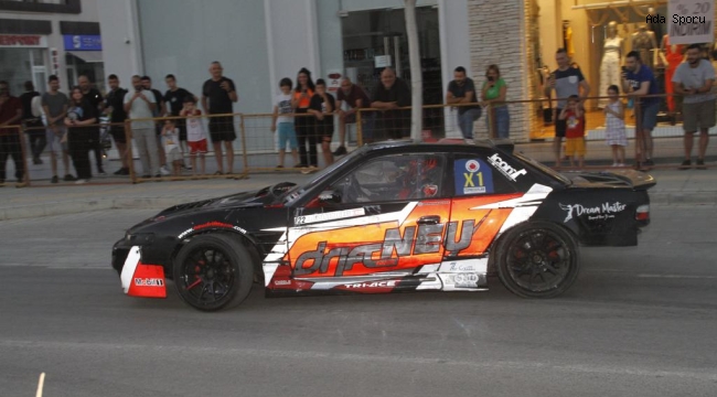 Yenikent Ralli şov nefes kesti