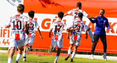 A2 1.Lig’de zirve Esentepe’nin