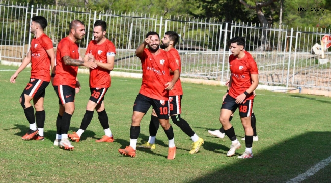 Esentepe zirveye tırmanıyor:3-0