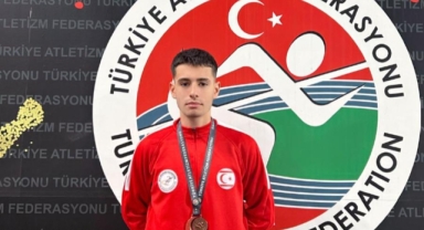 Kazım, Türkiye üçüncülüğüne atladı