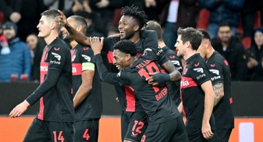 Bayer Leverkusen rekora gidiyor