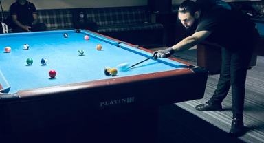 Bilardo’da büyükler ve gençler karşılaşmaları yapıldı