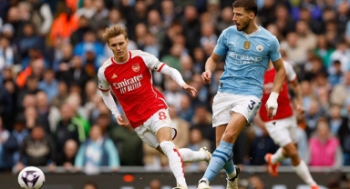Dev maçın skoru Liverpool’u lider yaptı