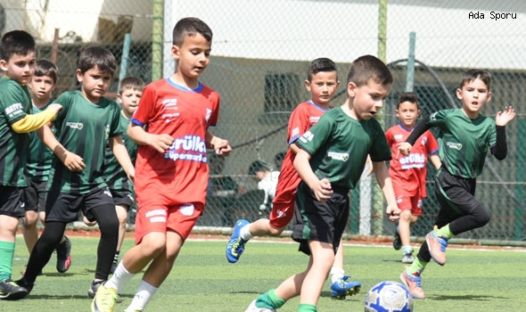 Mısırlıoğlu anısına oynadılar