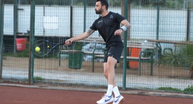 SENYÖR VE TENİSE HOŞ GELDİN TURNUVASI DEVAM EDİYOR…
