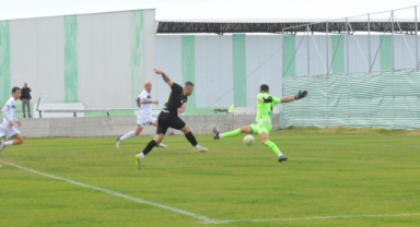 Yeşilova attıkça coştu:6-1