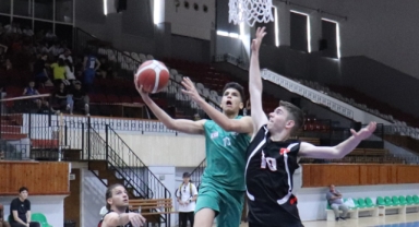3X3 ŞAMPİYONLARI LEVENT VE ANAFARTALAR