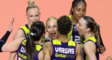 Fenerbahçe Opet, play-off finaline zaferle başladı!