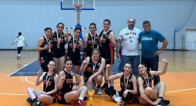 Musmer Kadınlar ÜniLig’de Şampiyon DAÜ
