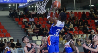 Musmer UniLeague'de BAÜ-YDÜ Finali