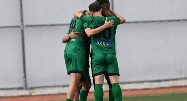 Şampiyon rahat kazandı:4-0