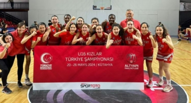 Levent Spor, yenilgi almadan çeyrek finalde