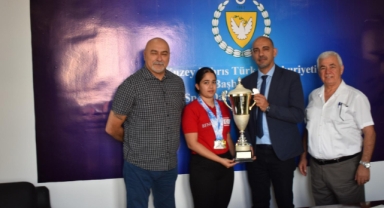 Sütçü Bilardo federasyonu’nu kabul etti
