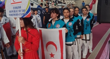 Taekwondocularımız Özbekistan’da esti