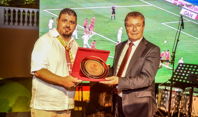 Galatasaraylılar Şampiyonluğu Kutladılar