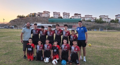 Konyaspor yetkilisi, Hamitköy Futbol Akademisi’ni ziyaret etti