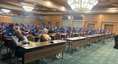 Antrenörlerin mazeret semineri yapılıyor