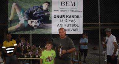 Onur Kandili anılıyor