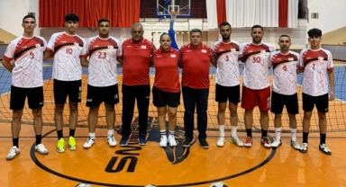 Futbol tenisinde 6 takım Romanya’ya gidiyor