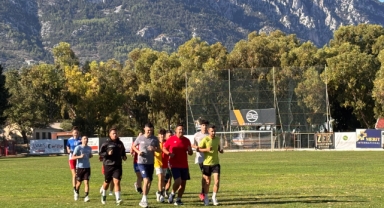 Futboltenisi milli takımı kampa girdi