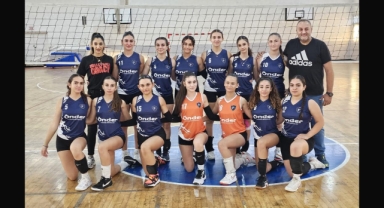 Kemal Moral Voleybol Okulu’ndan iyi skor