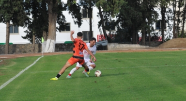 Girne Halk Evi farklı başladı:3-0