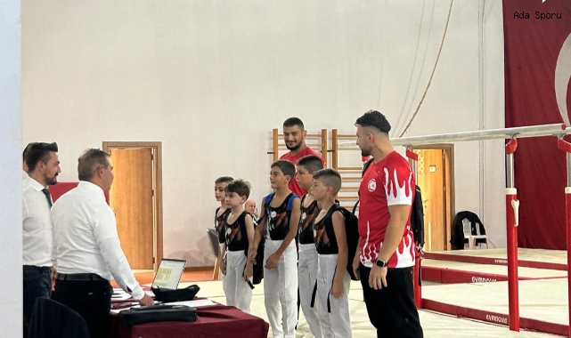 Minik Erkek Cimnastik Takımımız’dan başarılı temsiliyet
