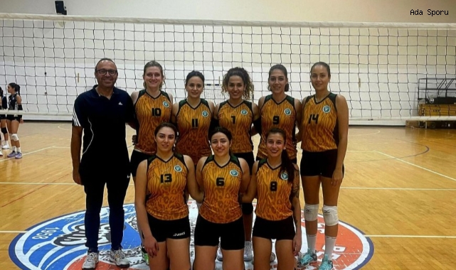 Voleybolda büyükler liglerinde devam edildi