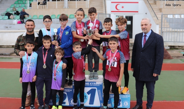 Atletizmde Atatürk Yol Koşuları gerçekleştirildi