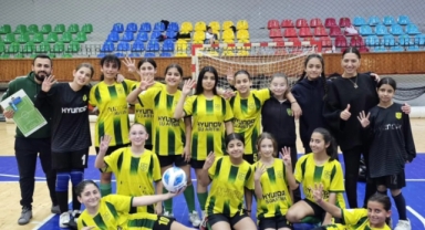 Futsal devam ediyor