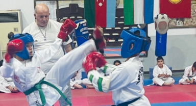 Taekwondocular şehitler anısına yarıştı