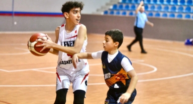 U14’te kazanan Levent