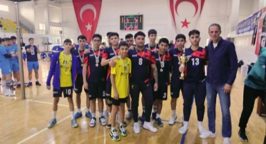 Voleybol U17 Erkekler Ligi'nde şampiyon Gazimağusa Belediyesi Çamlıkspor