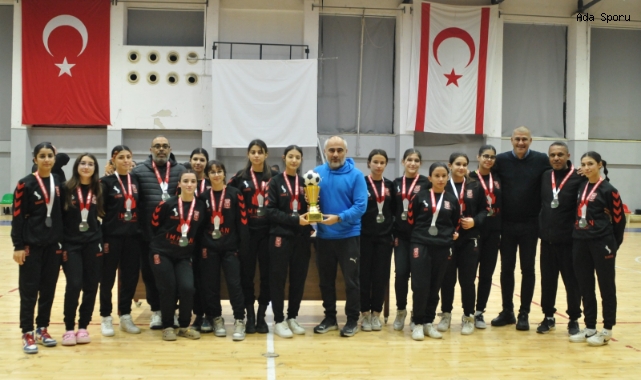 U18’de şampiyon DİGEM