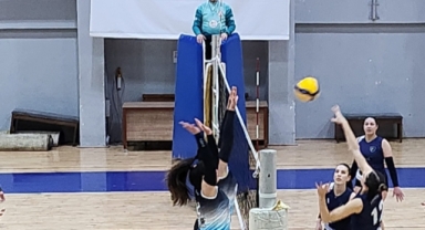 Voleybol’da smaçlar şampiyonluk için atılacak