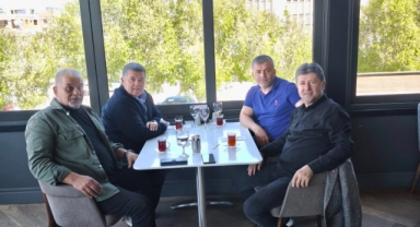 Futbol Tenisi İçin Güç Birliği