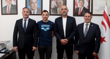 Milli Yüzücü Doğukan Ulaç’tan Ziyaret