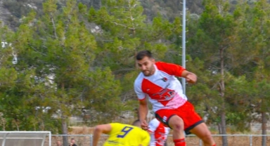 Tatlısu liderlik için oynadı:2-0