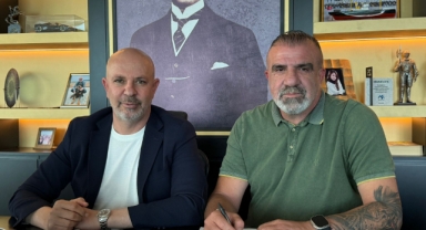 Topaloğlu imzayı attı