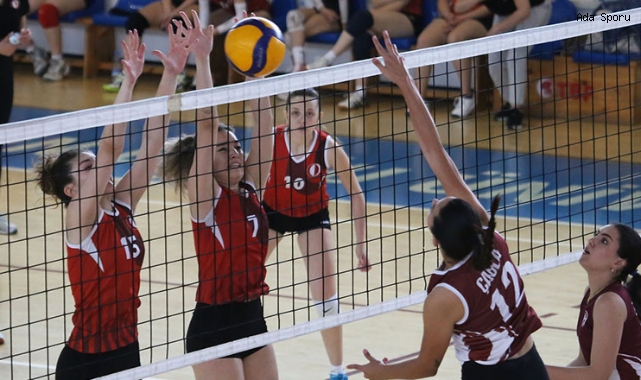 Üniversite voleybolda YDÜ-DAÜ finali