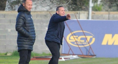 Atasay Yalova ile yolları ayırdı