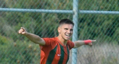 Burak takımdan ayrılıyor