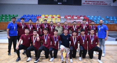 İnanmışlığın adı Bora Liman