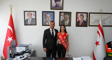 Cahitoğlu Ecem’i tebrik etti
